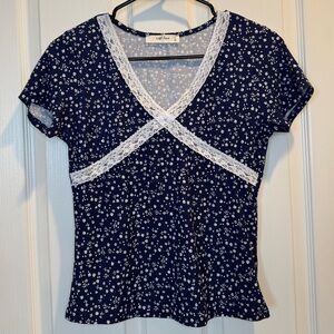 Wild Love Navy Blue & White Floral Print V Neck Too with Lace Trim Size L